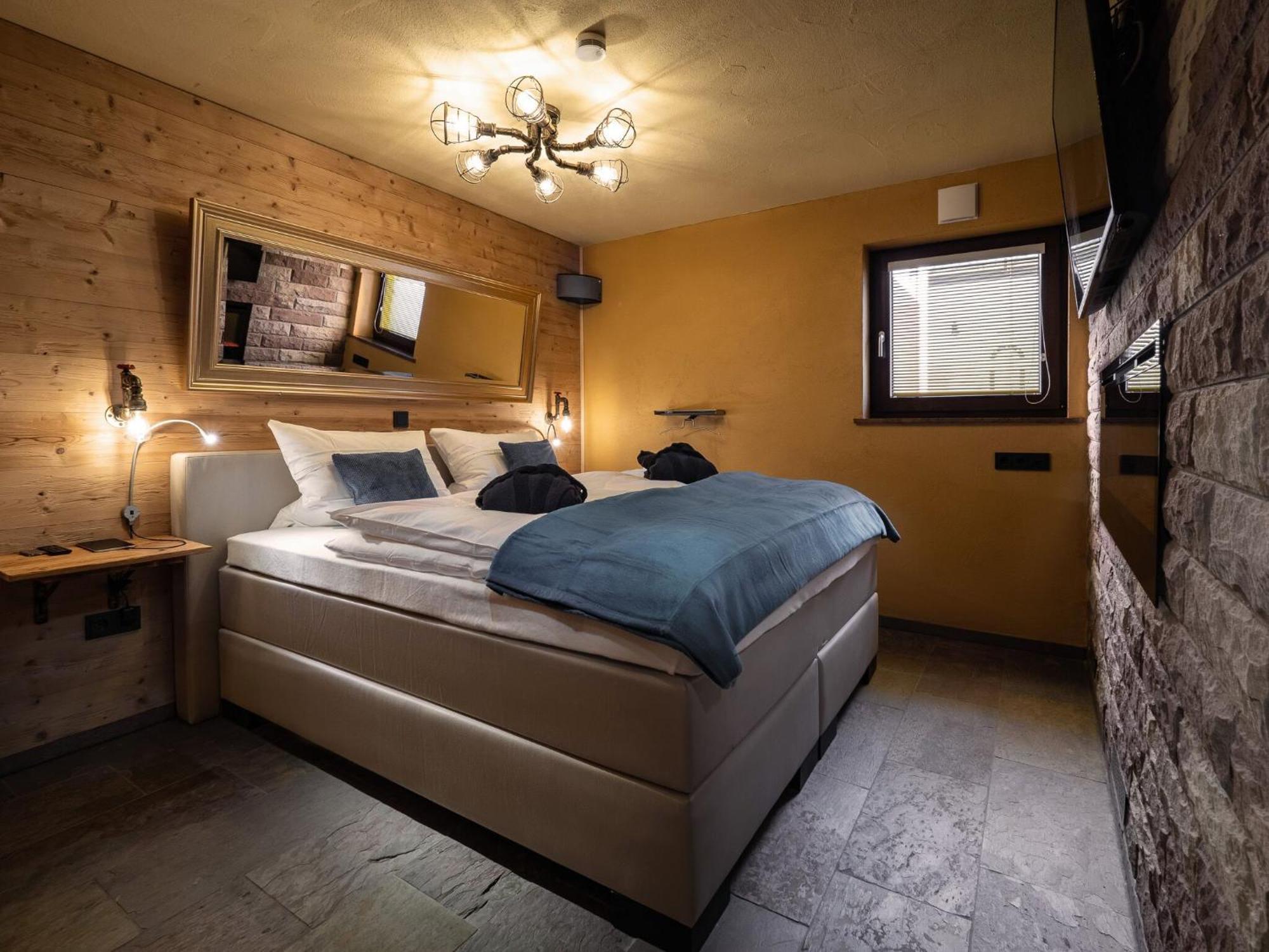 Eppenbrunn Ferienwohnung Altschloss מראה חיצוני תמונה